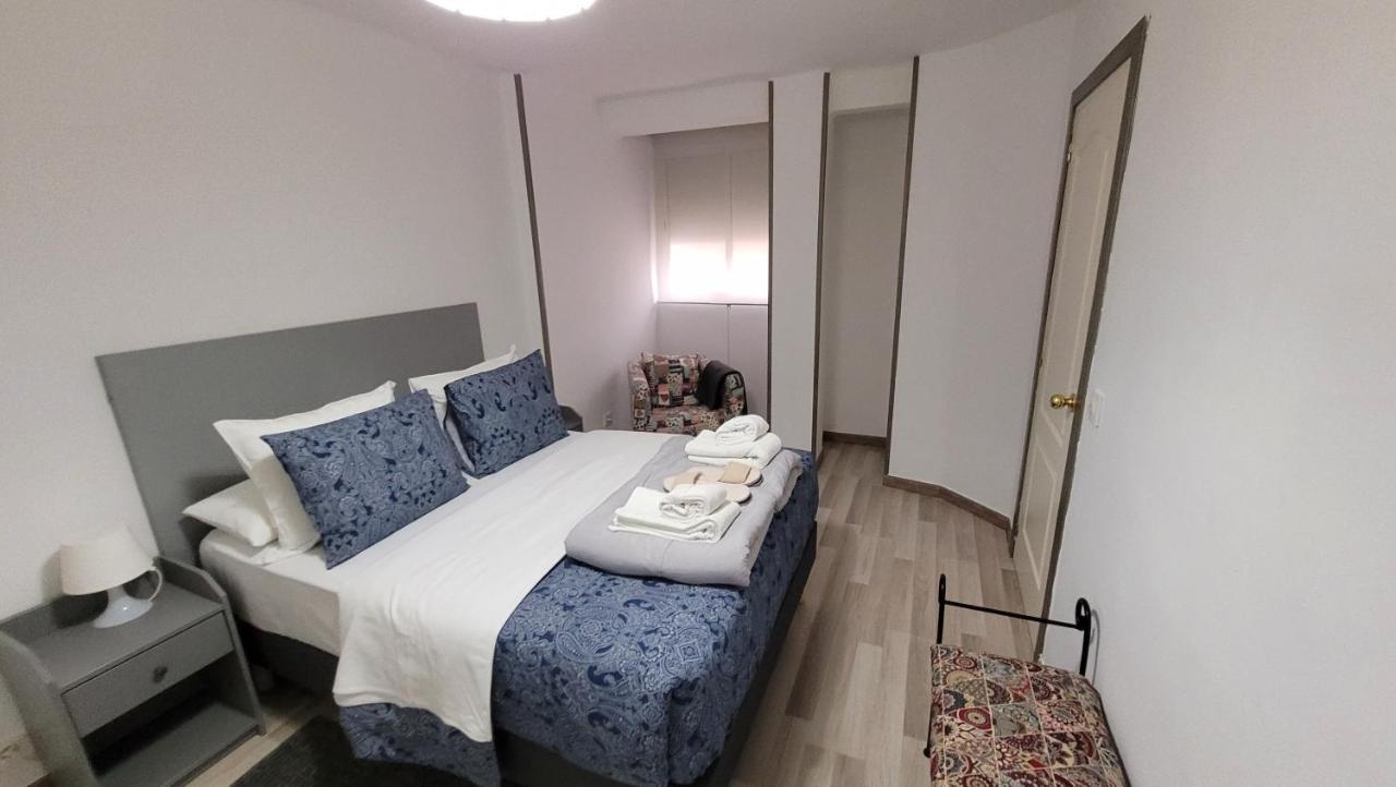 Apartaments B O D Collblanc L'Hospitalet de Llobregat Eksteriør bilde